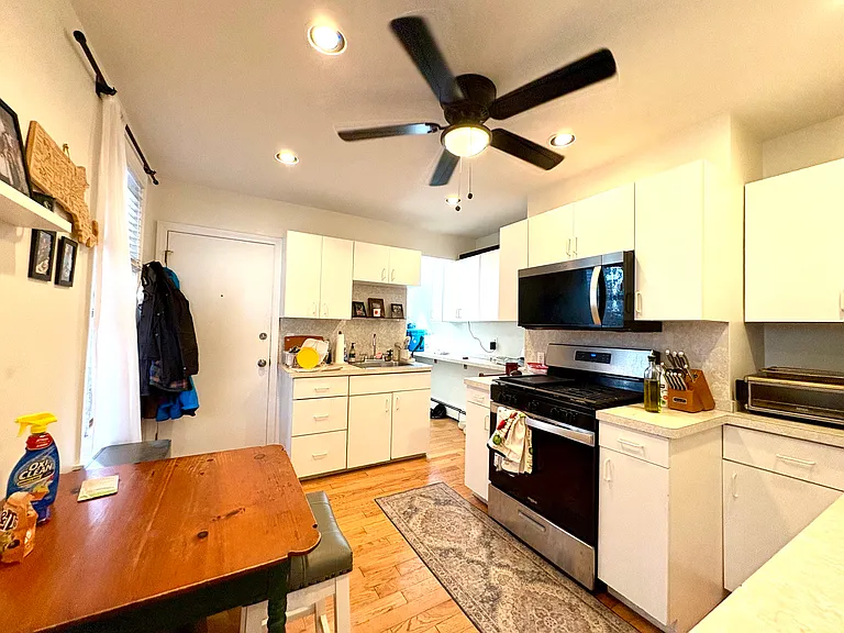 22 Concord St #1 — Photo 3
