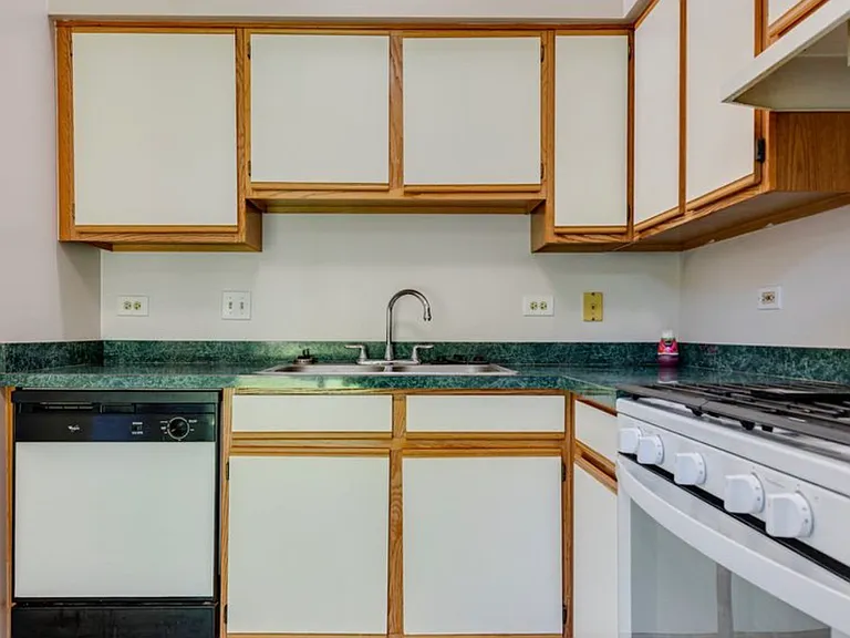 1111 Vail Ct — Photo 7