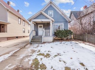 331 Orange St, Elgin, IL 60123