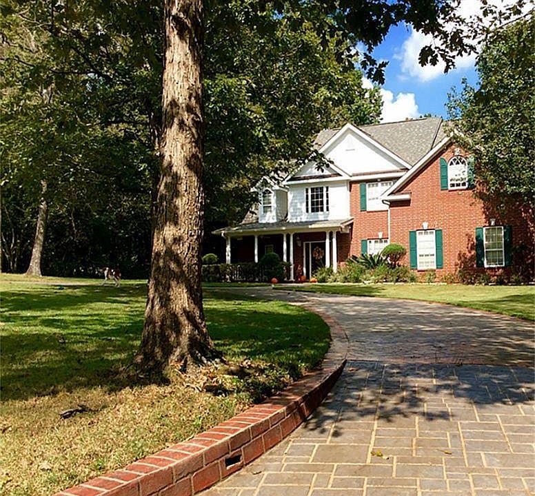 1st image of 126 Wildwood Dr #0
