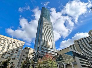 386 Yonge St #3012, Toronto, ON M5B 0A5