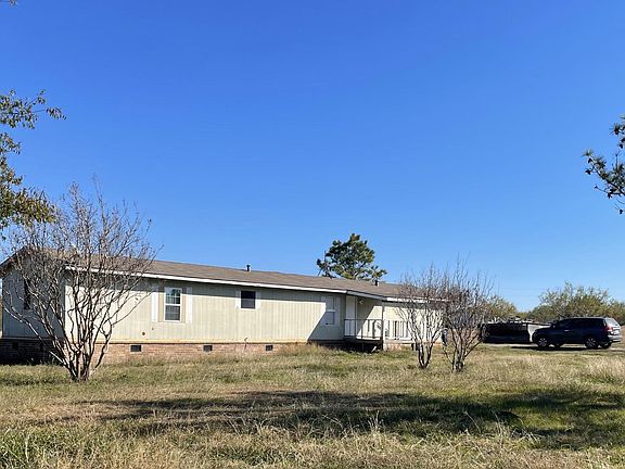 3rd image of 6054 County Road 140