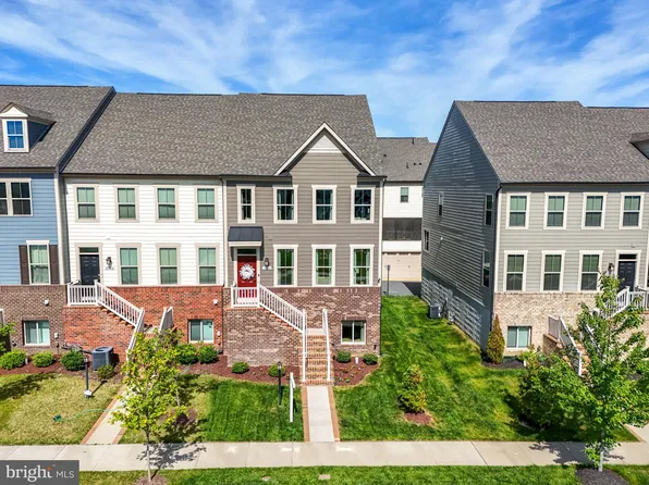 17970 Spotted Oak Rd, Dumfries, VA 22026