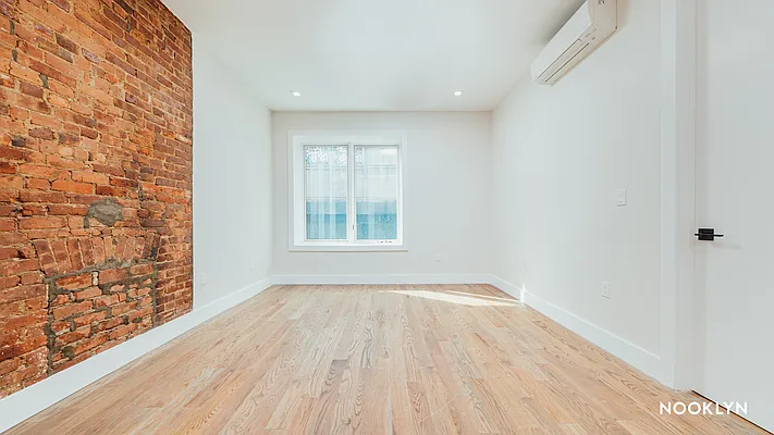 Rented by Nooklyn NYC LLC | media 36