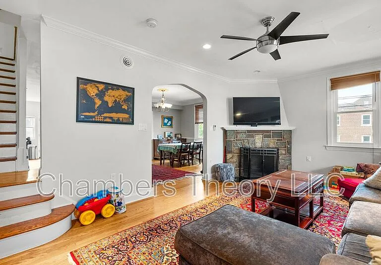 5201 2nd St NW #A — Photo 6