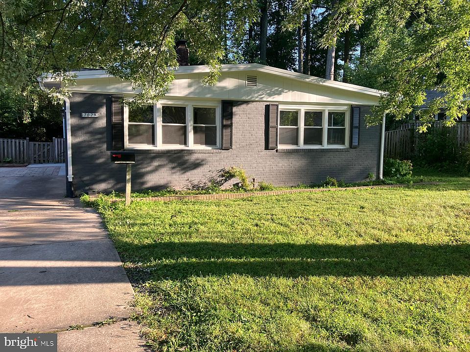 1st image of 7029 Woodley Ln