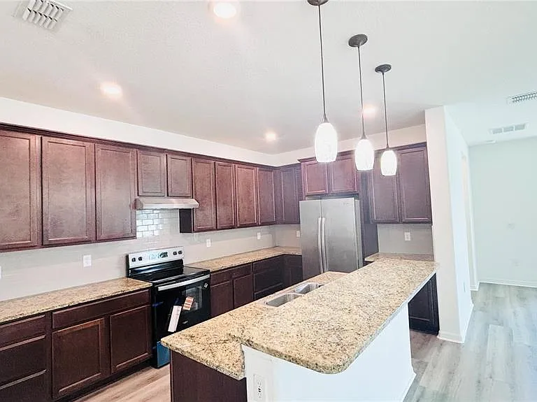 557 Scott Lake Creek Ln — Photo 5