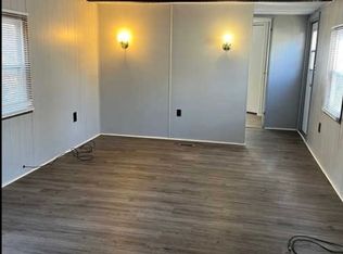 31 Webster St, Clinton, MA 01510