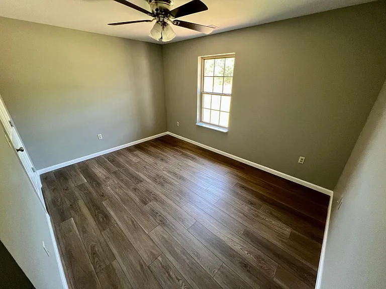 317 Stonegate Dr — Photo 14