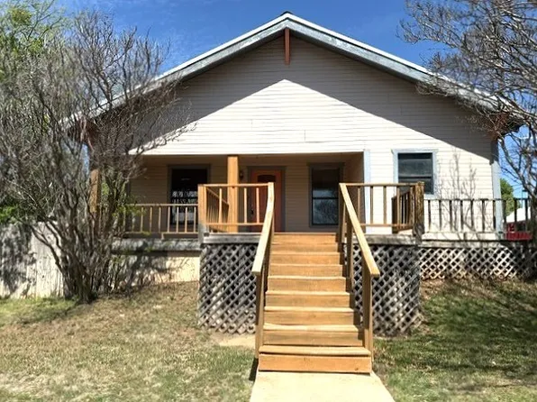 700 W 8th St, Cisco, TX 76437