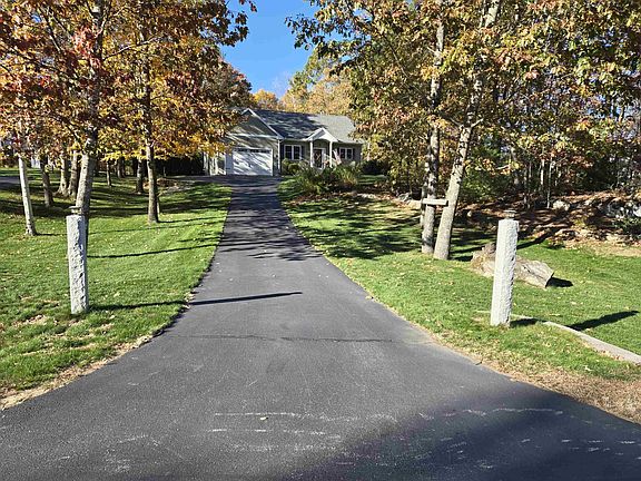 3rd image of 12 Rocky Hill Road