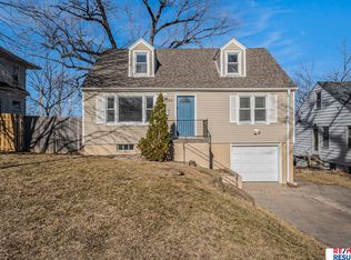 6760 Wirt St, Omaha, NE 68104