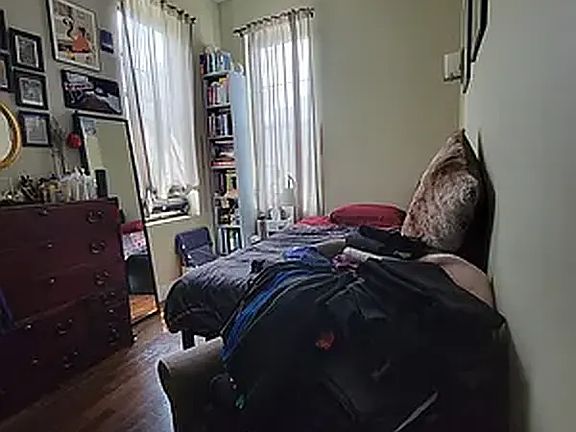 5th image of 432 Evergreen Ave #3L