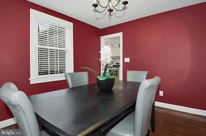 3710 Burrows Ave — Photo 19