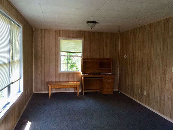 4th image of 44 N College St