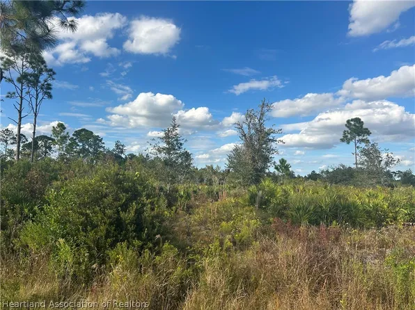 8214 Granada Blvd, Sebring, FL 33872