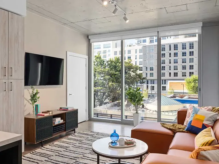 960 Spring St NW #1610 — Photo 7