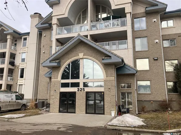 UNIT 329-325 Keevil CRESCENT, Saskatoon, SK S7N 4R8