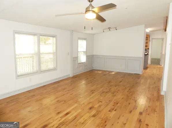 7012 Blueberry Rdg SE, Acworth, GA 30102