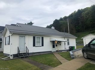 523 Grant St, Dennison, OH 44621