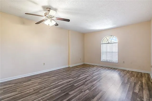 2500 Houma Blvd #323 — Photo 3