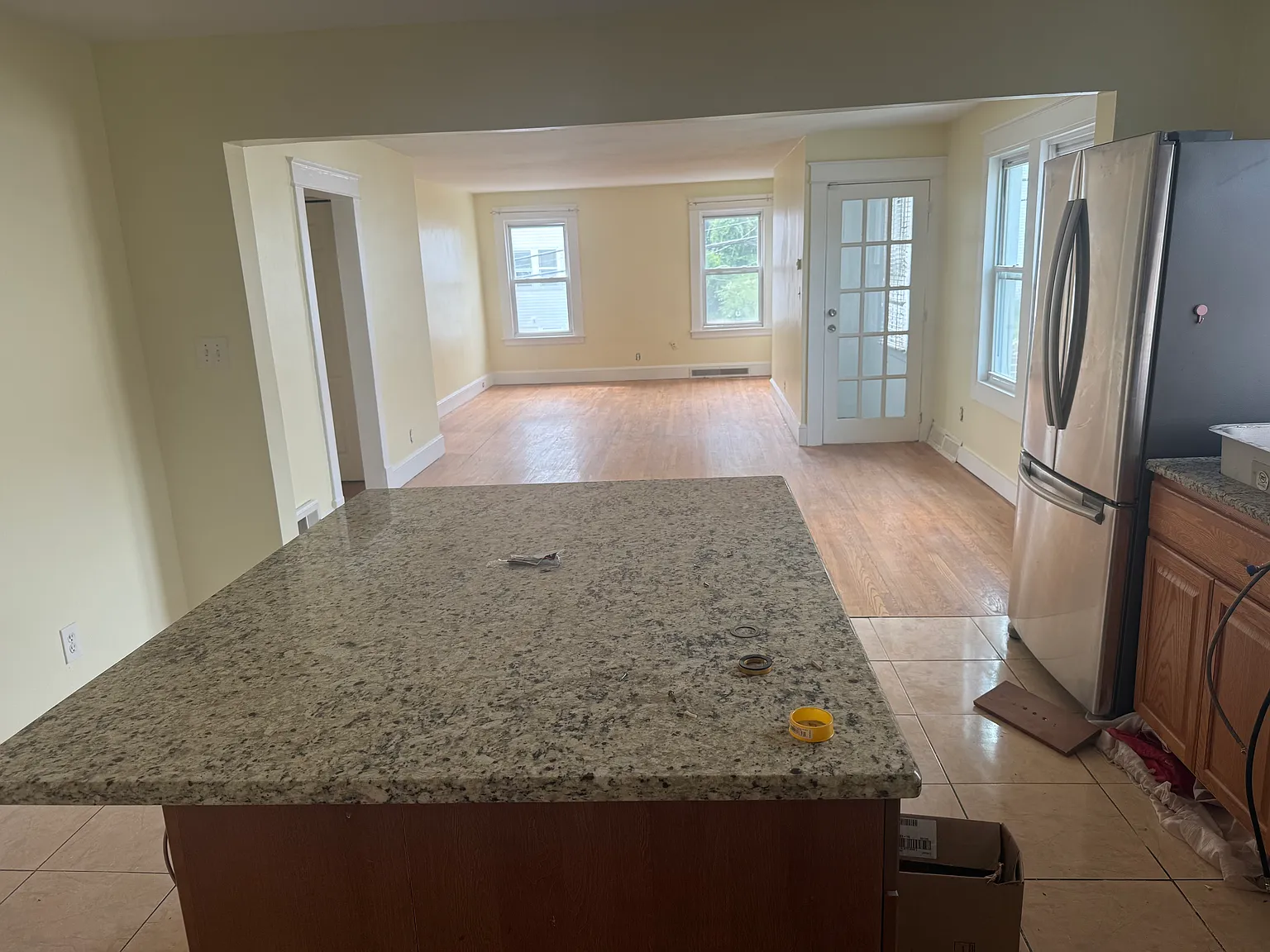 3 bed, 1800 sqft, $2,000 — Photo 2