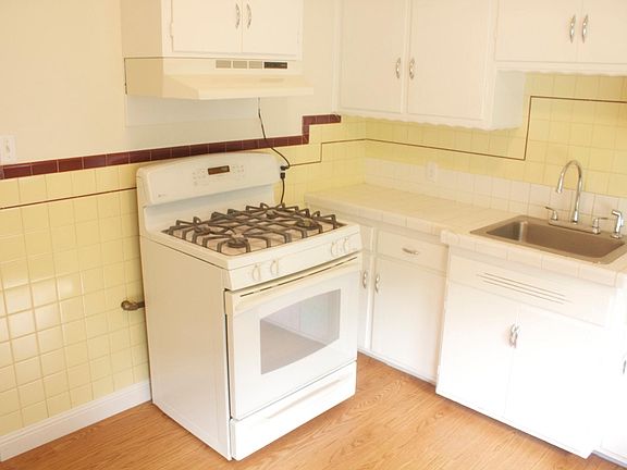 5th image of 549 Klamath St