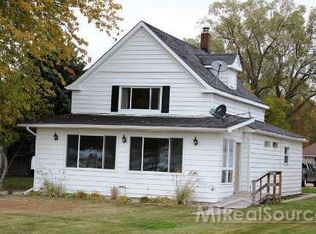 6013 Pointe Tremble Rd, Algonac, MI 48001