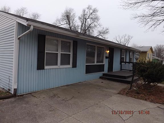 2nd image of 4715 E 39th St