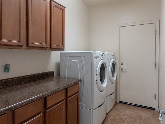 5th image of 18047 W Paradise Ln