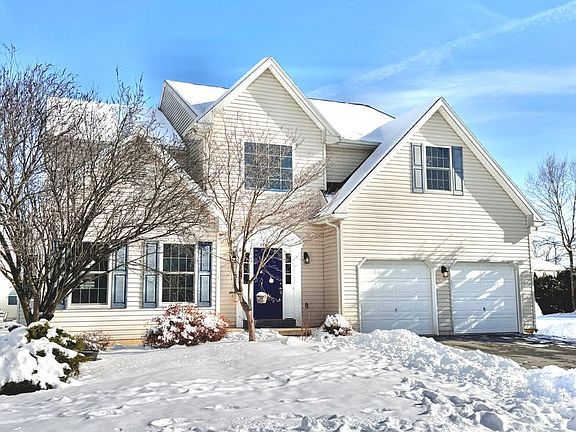 2nd image of 1519 Needles Ln