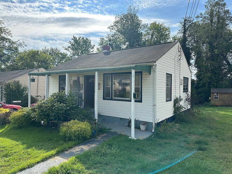 1st image of 330 Williams Dr