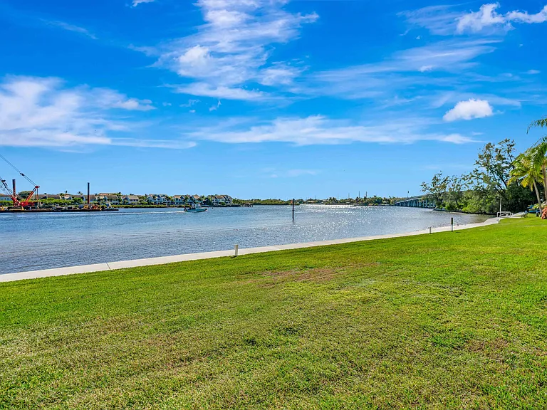 1542 Jupiter Cove Dr #104 — Photo 22