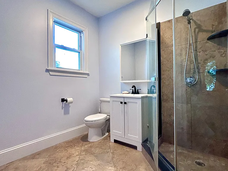 135 W Park St #2 — Photo 36