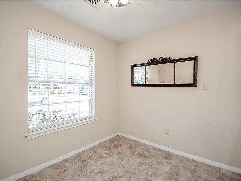 19635 Westbridge Ln — Photo 10