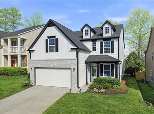 121 Camdyn Cir, Woodstock, GA 30188