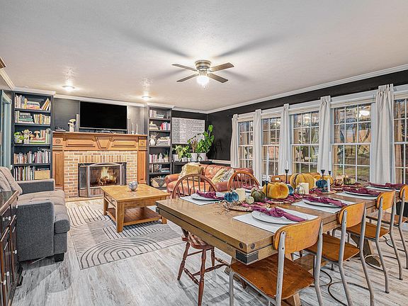4th image of 22374 Spicewood Dr