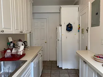 Rented by Rita S Citrin, LREB