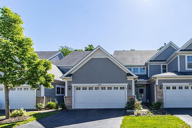 1st image of 673 Shoreline Dr