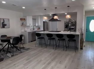 396 Ridgecrest Dr, San Diego, CA 92114