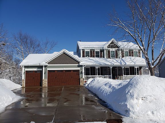 3rd image of 10604 Fernwood Ln N