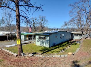 421 Stevens Rd UNIT 40, Eagle Point, OR 97524