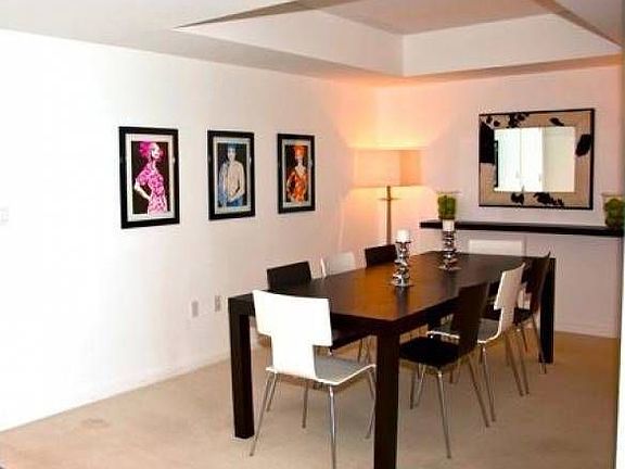 DINNING ROOM