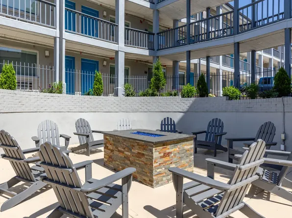 Atrium Flats