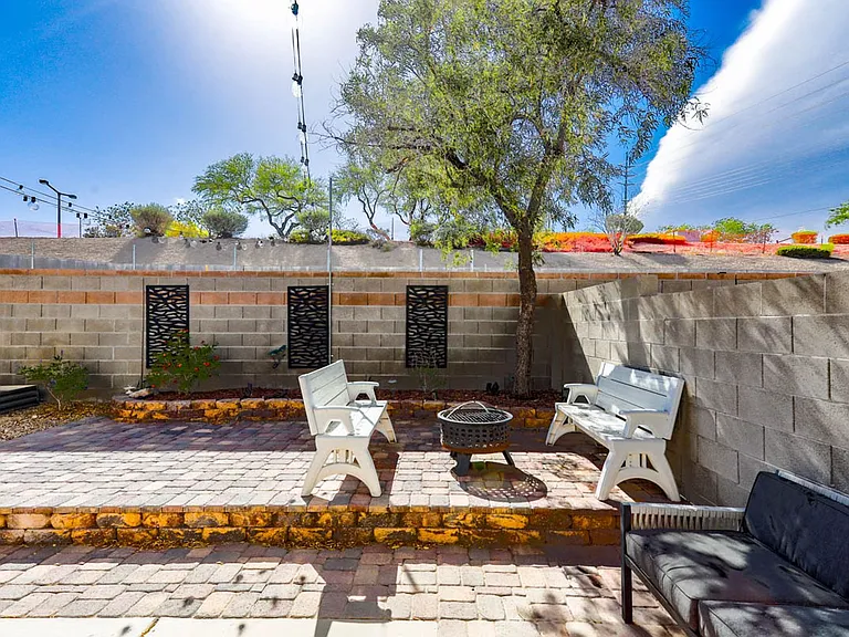 10404 Pacific Sageview Ln — Photo 28
