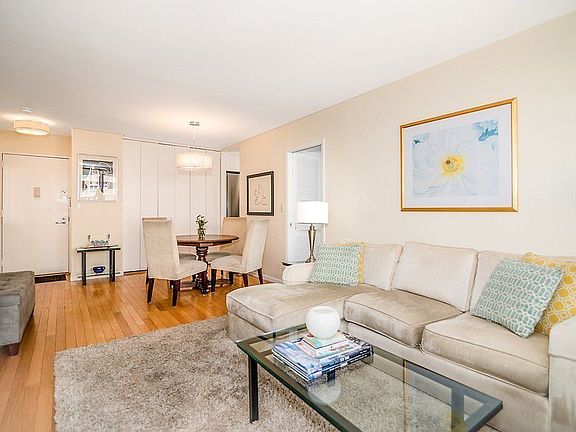 3rd image of 171 E 84th St APT 12D