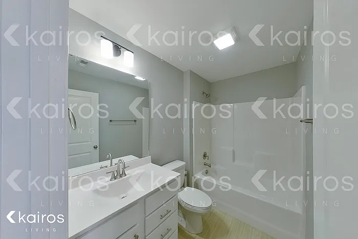 3717 Oak Leaf Way #C — Photo 8