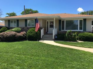 9240 Southmoor Ave, Highland, IN 46322