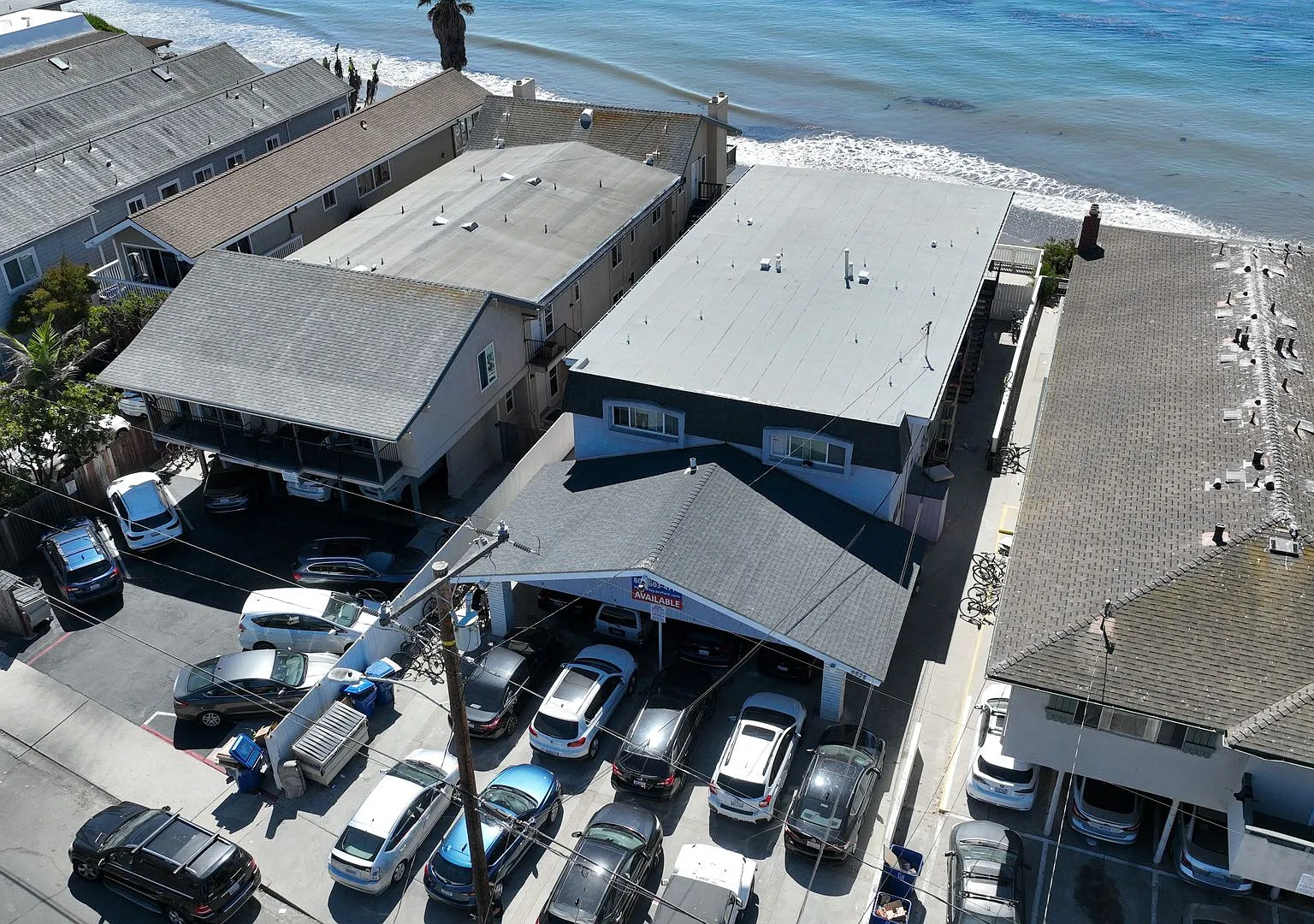 6525 Del Playa — Photo 1