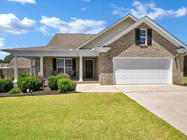 411 Dominion Dr SE, Hartselle, AL 35640